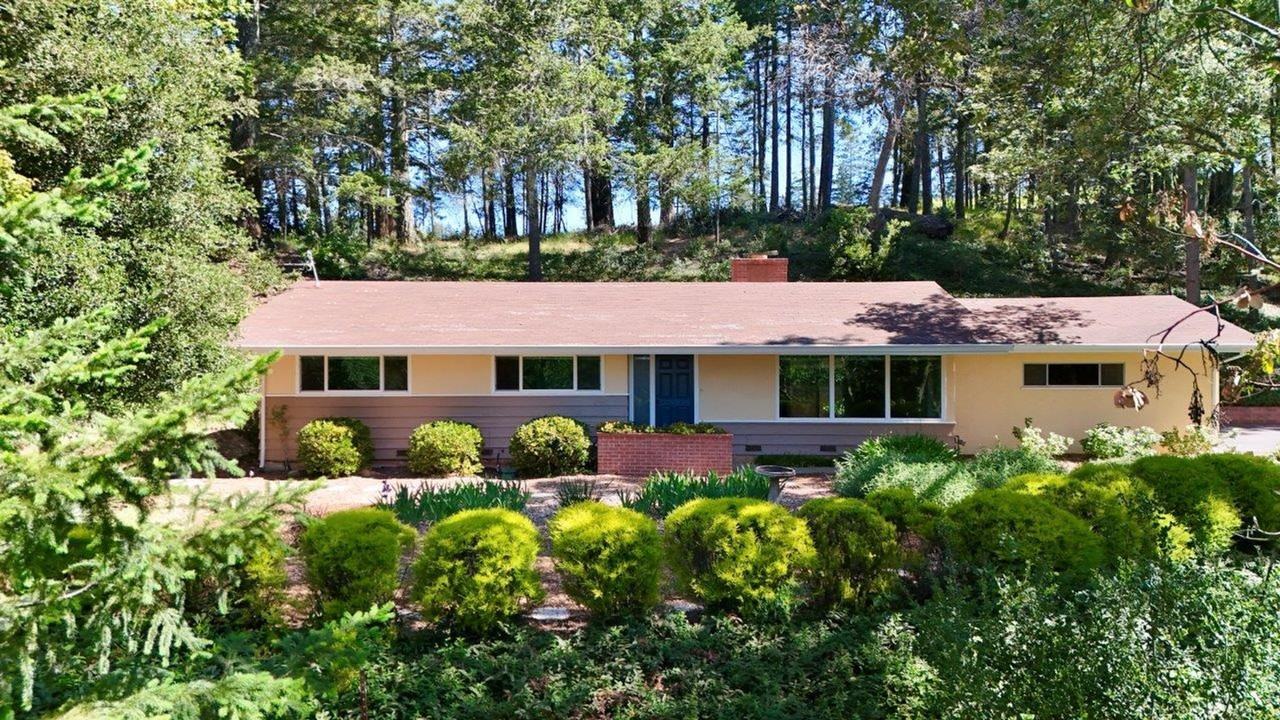 275 Cold Springs Rd - Photo 2 of 39
