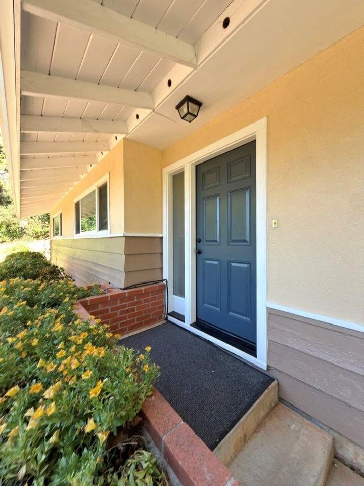 275 Cold Springs Rd - Photo 3 of 39