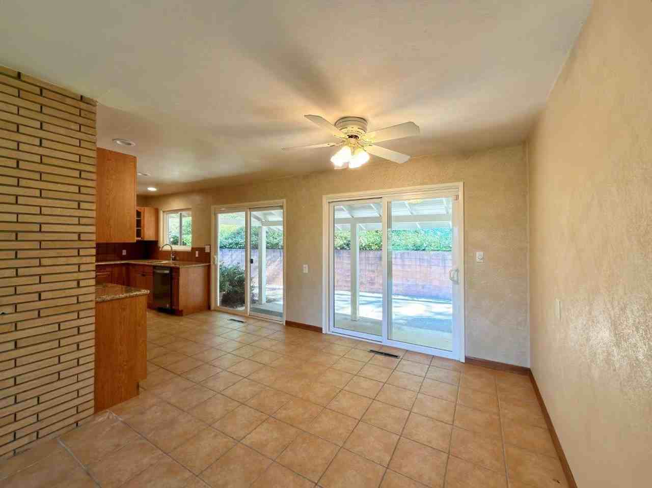 275 Cold Springs Rd - Photo 7 of 39