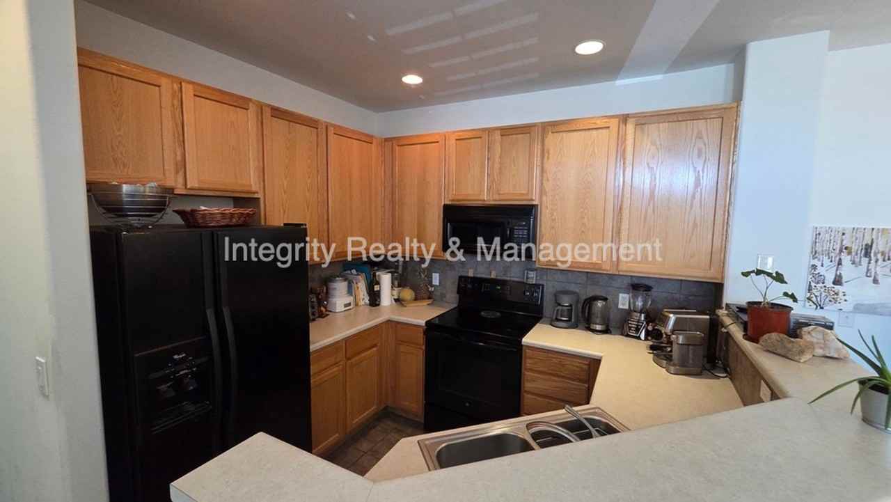 1261 Carlyle Park Cir - Photo 6 of 21