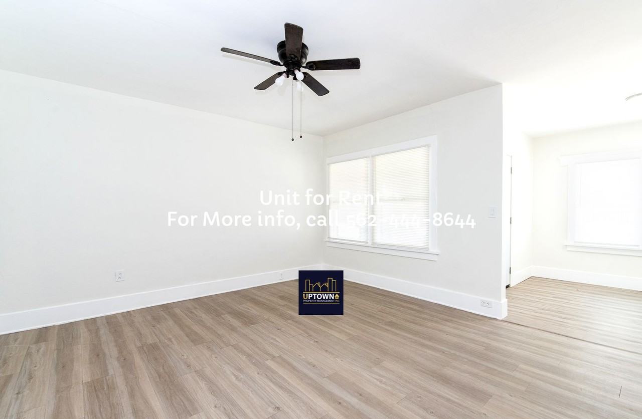 801 S Birch St - Photo 3 of 16