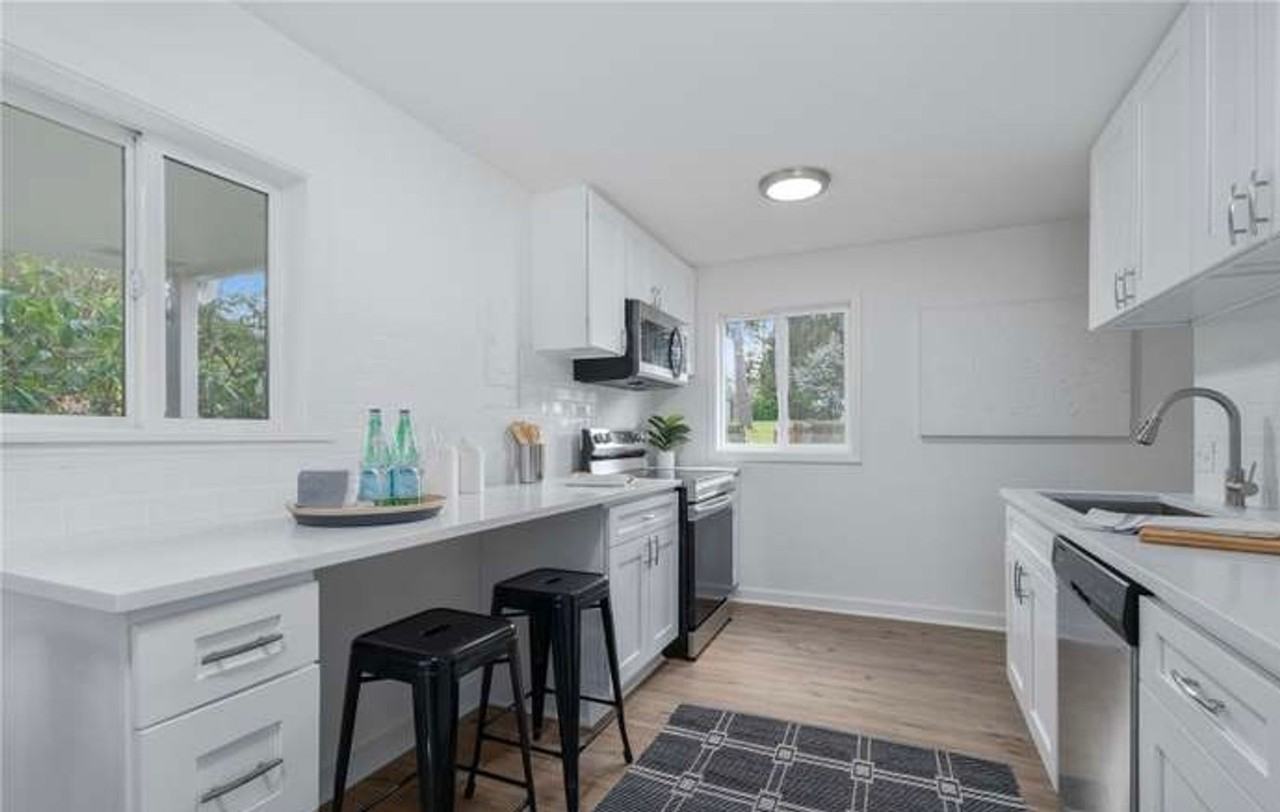 11742 20th Ave Ne - Photo 7 of 23