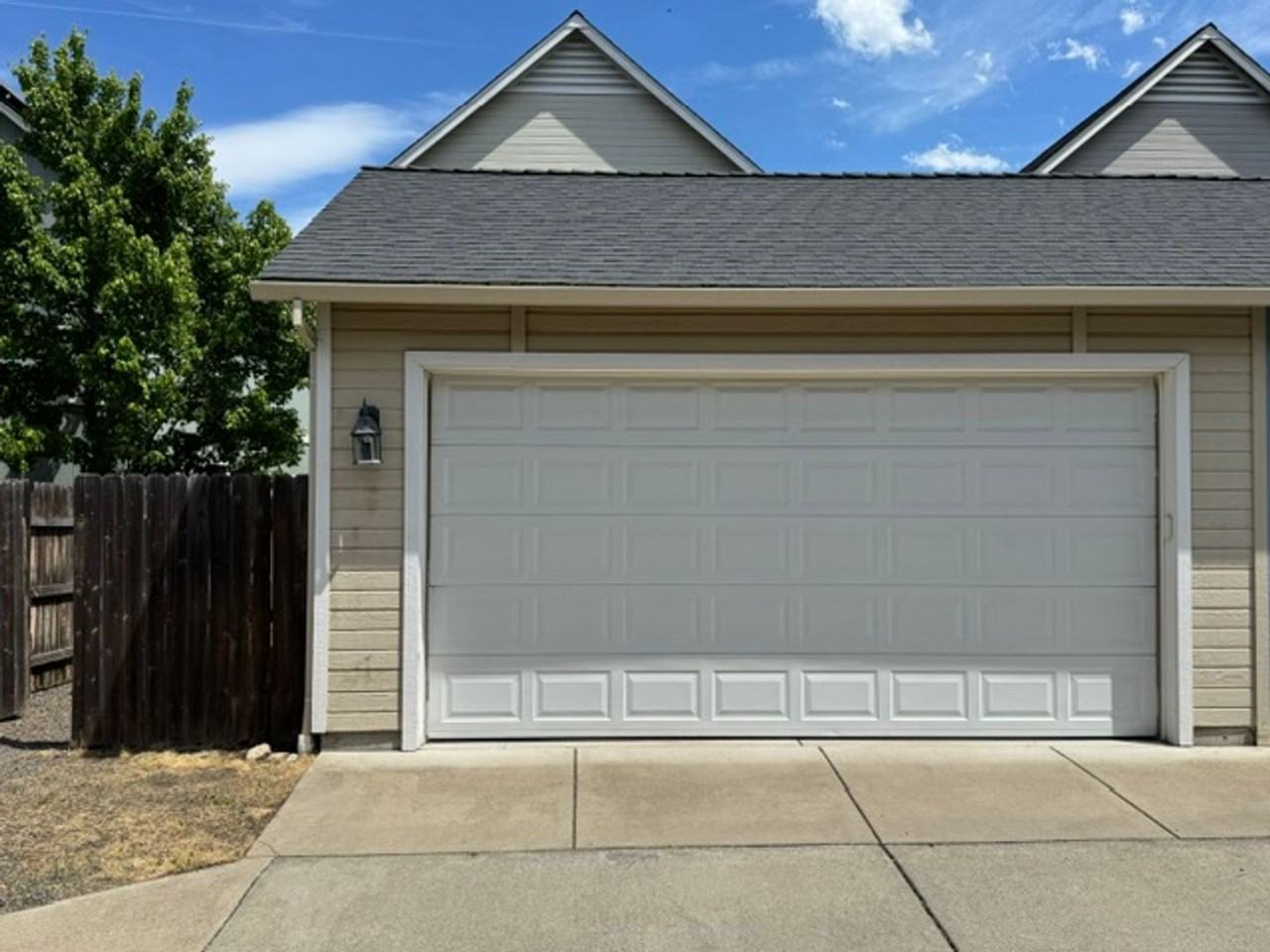 233 Wintersage Cir - Photo 3 of 17
