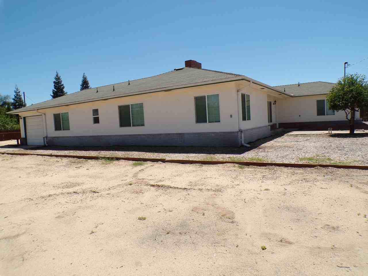 18832 Mello Rd - Photo 2 of 17