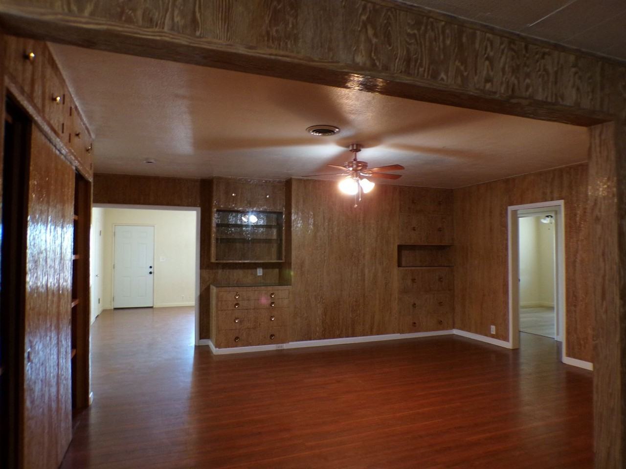 18832 Mello Rd - Photo 4 of 17