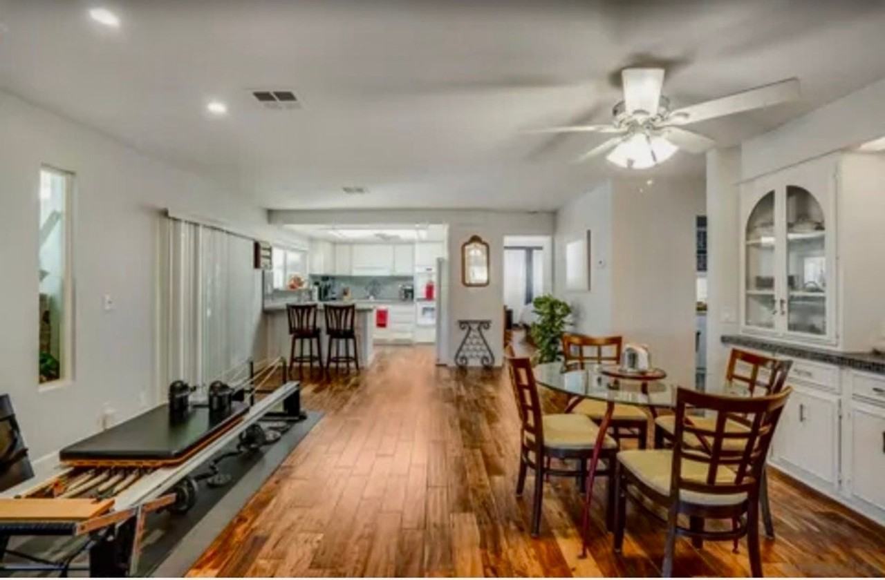 444 N El Camino Real - Photo 2 of 15