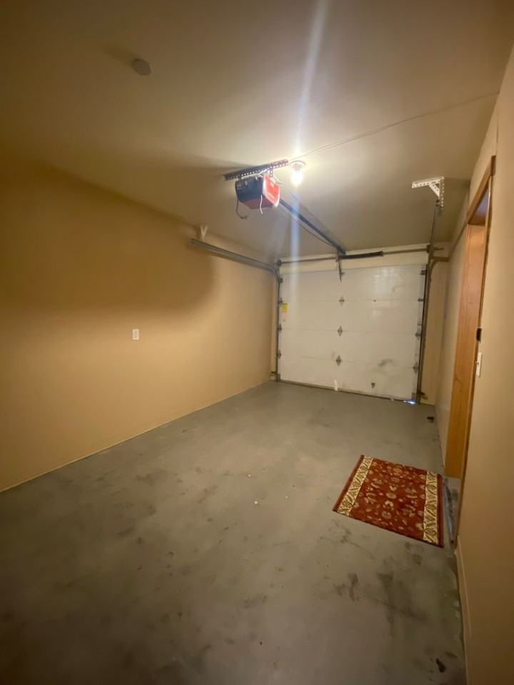 998 W 8th Pl - Photo 7 of 17