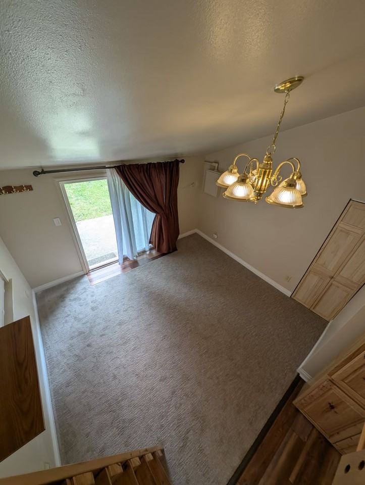 6491 Se Mile Hill Dr - Photo 7 of 10