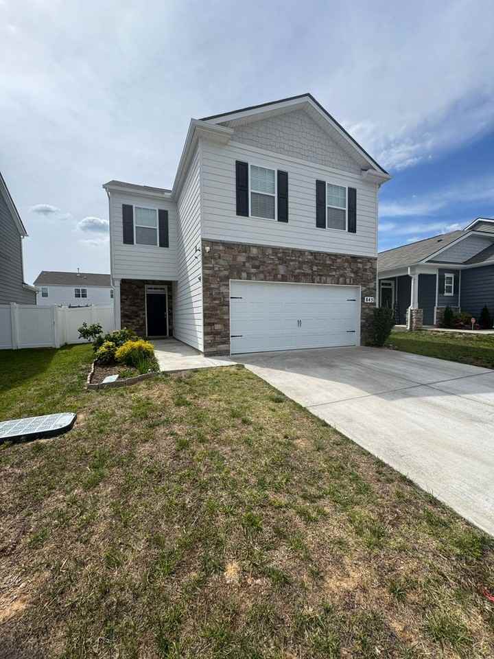 845 Long Leaf Rd - Photo 2 of 3