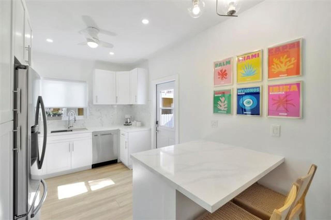 7825 Byron Ave - Photo 4 of 9