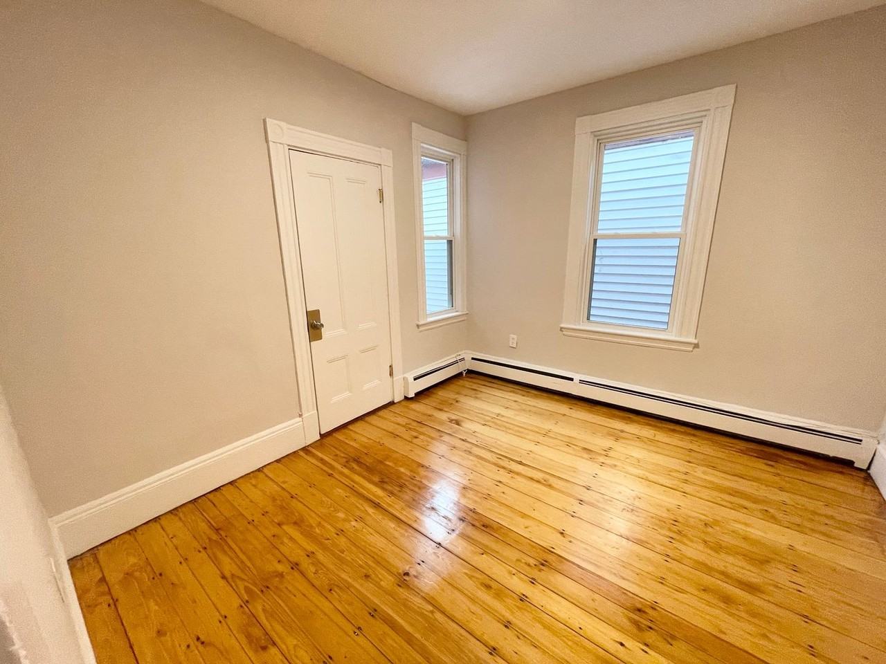 1574 Tremont St - Photo 3 of 8
