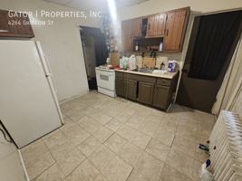 featured image of 4264 Griscom St