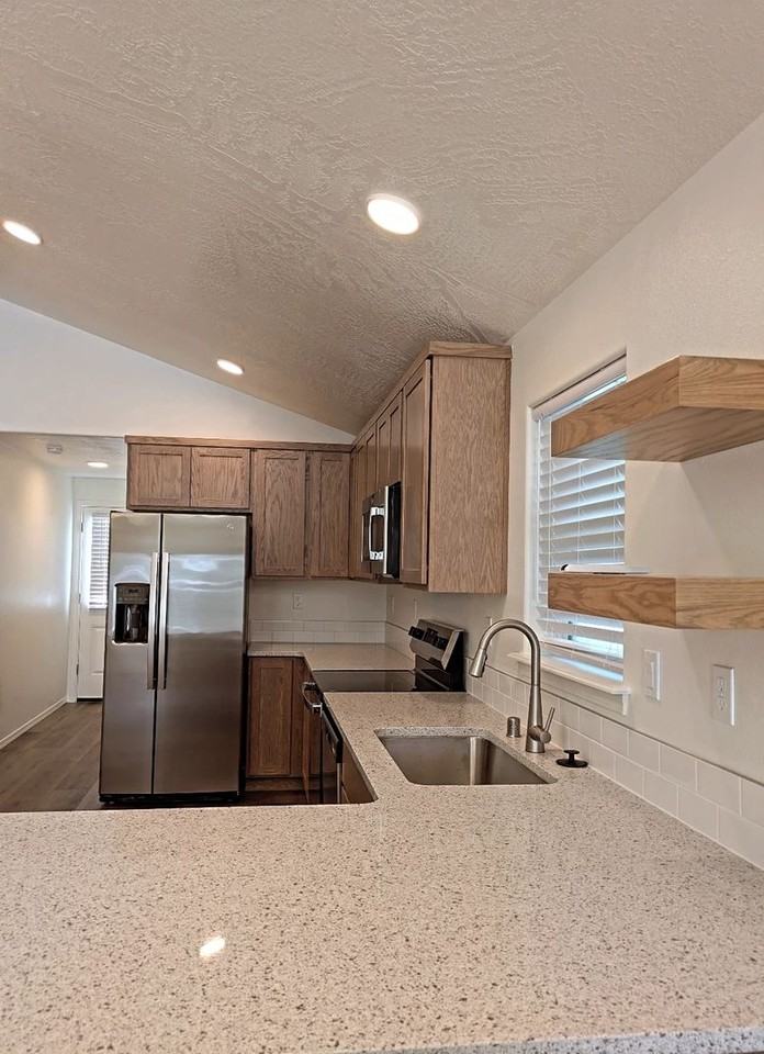 3683 S Quay St - Photo 2 of 11