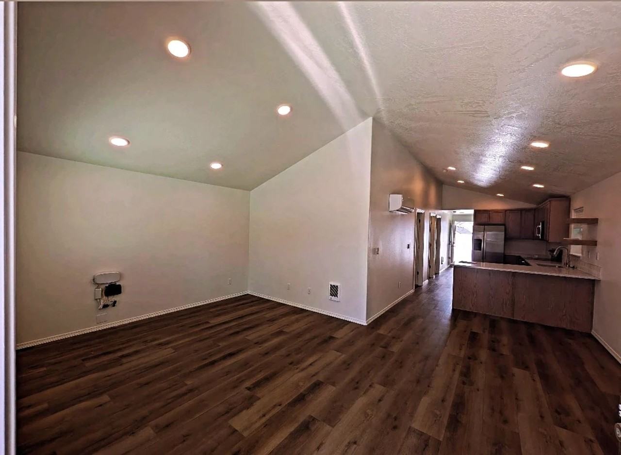 3683 S Quay St - Photo 5 of 11