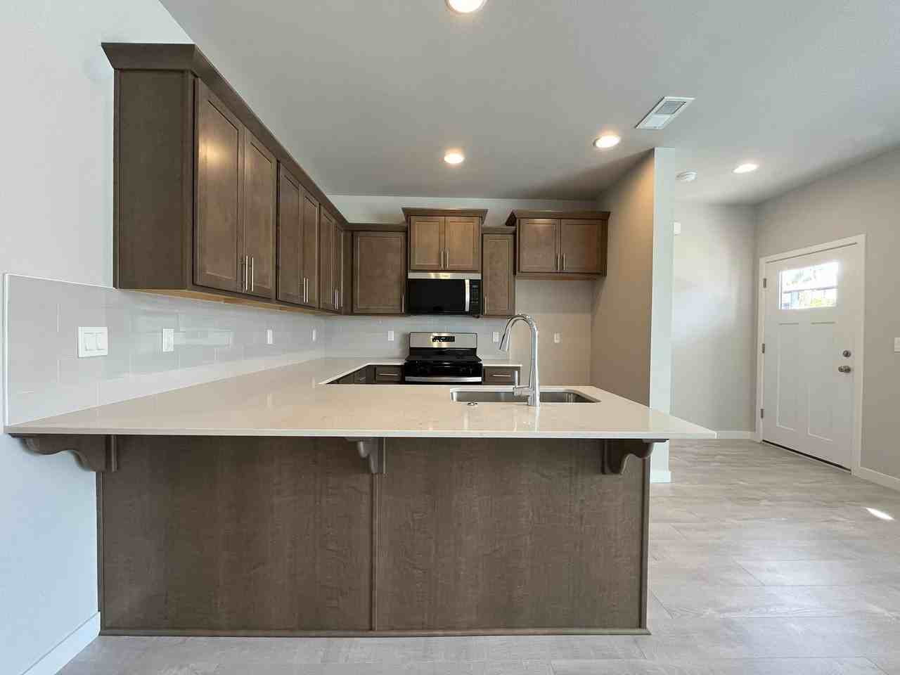 2157 36th Ave - Photo 4 of 37