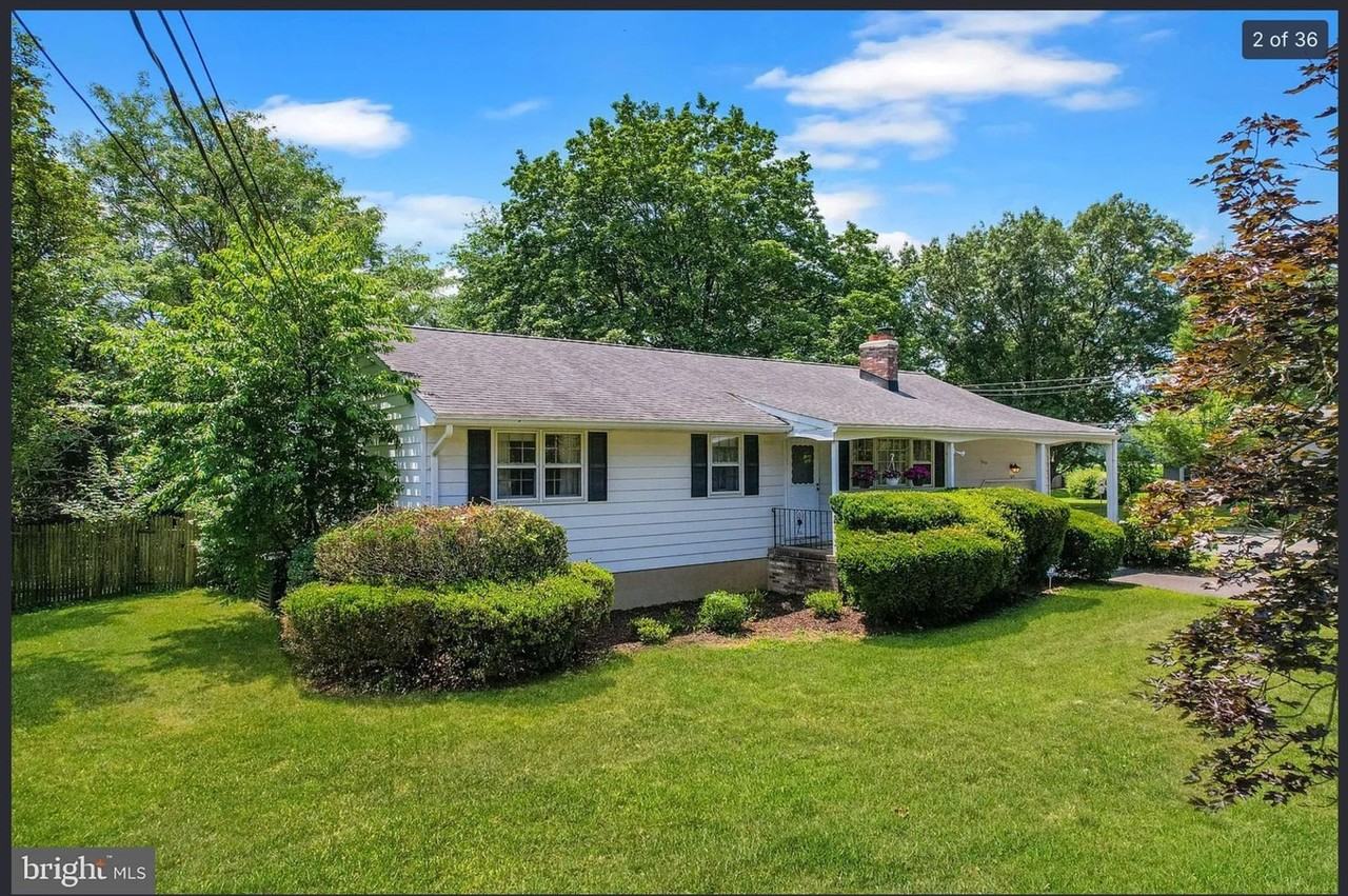 163 Hickory Corner Rd - Photo 2 of 37