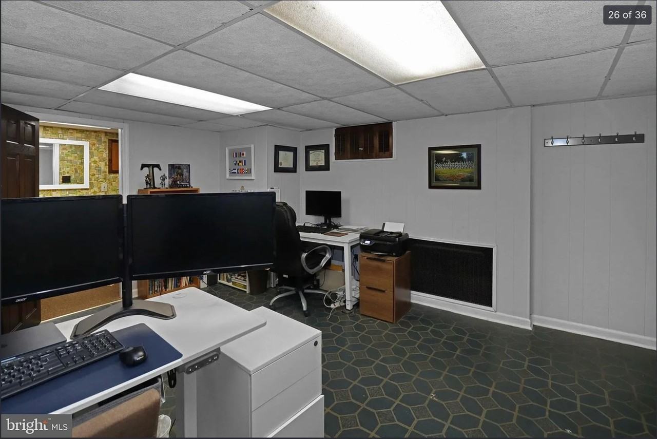 163 Hickory Corner Rd - Photo 4 of 20