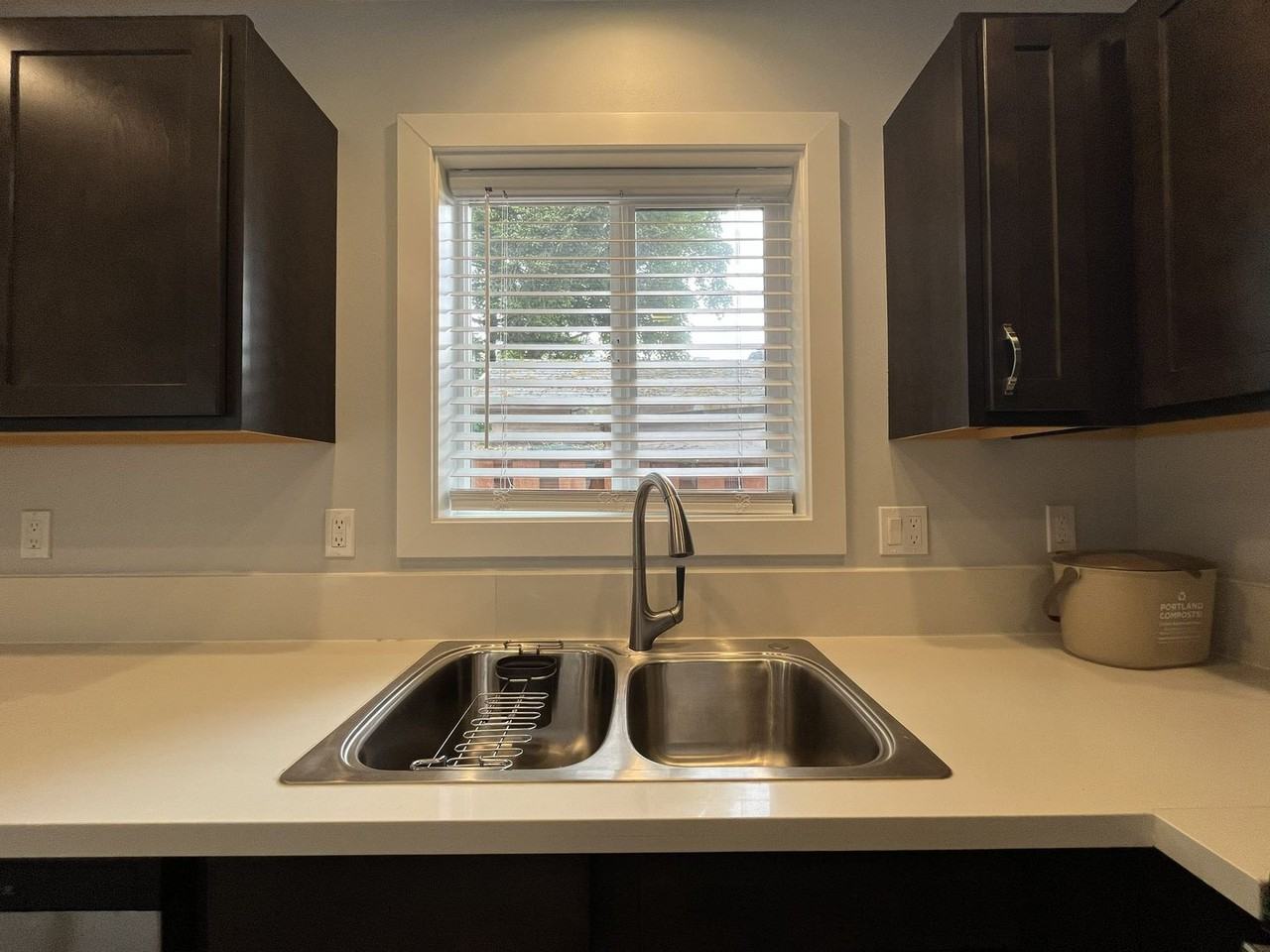 2822 Ne Davis St #B - Photo 7 of 25