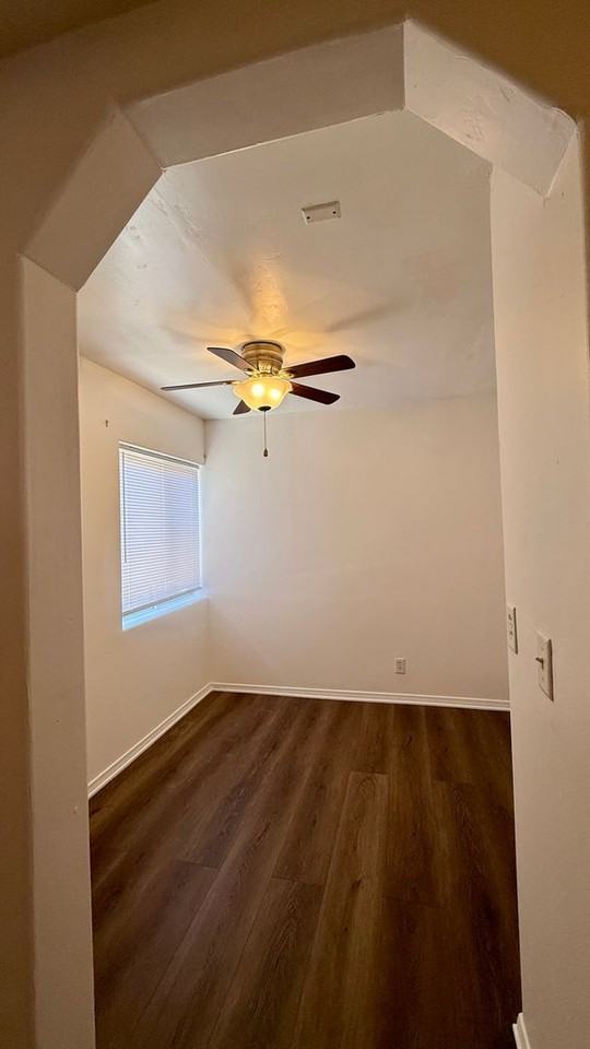 1328 Midway Dr - Photo 6 of 15