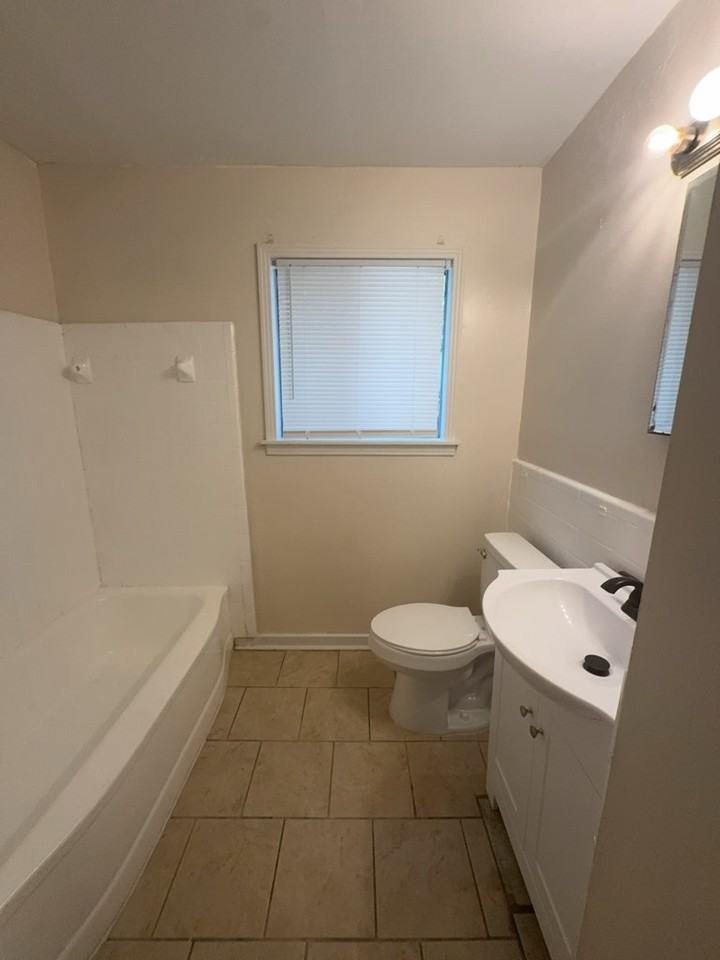 2904 Marwood Drive - Photo 4 of 14