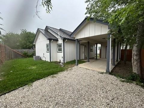 1406 Kentucky Avenue, Unit 2 - Photo 2 of 17