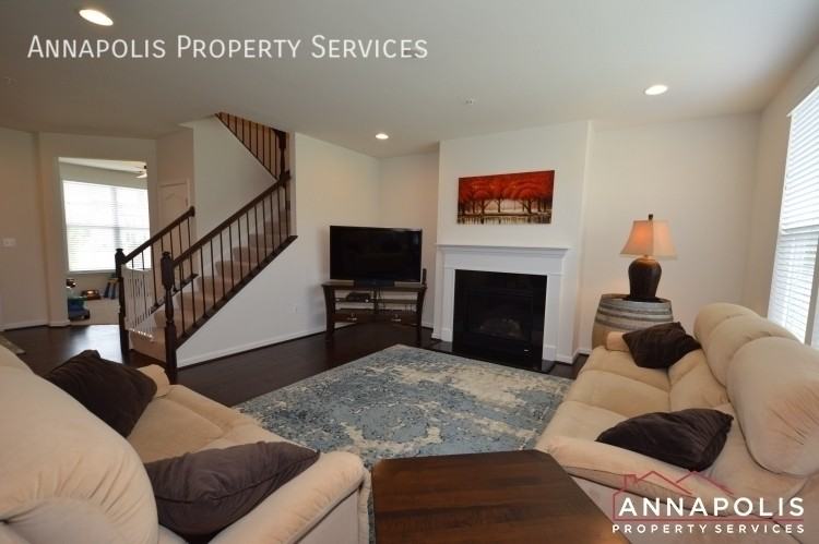 7948 Monrovia Dr - Photo 7 of 29