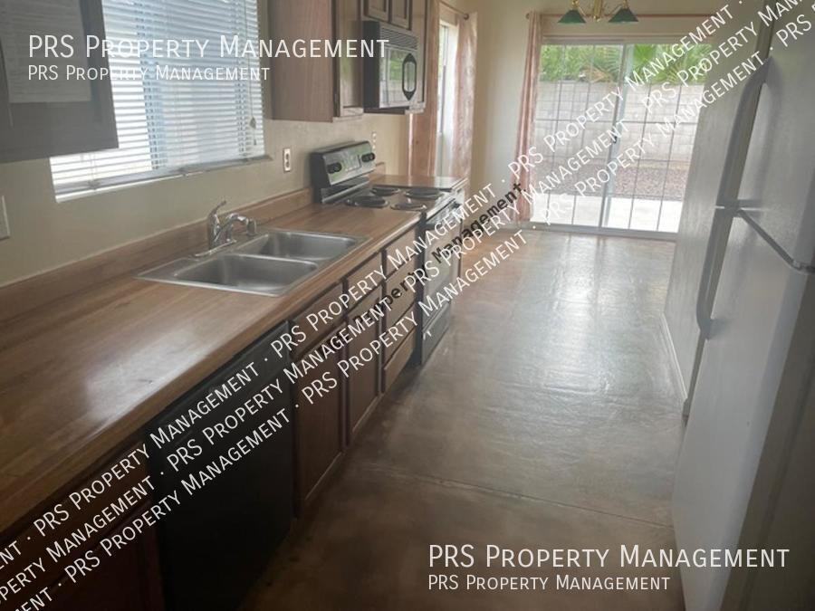 1623 N Comanche Dr - Photo 6 of 38