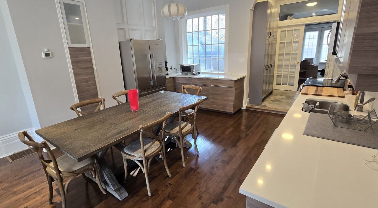 134 Seaton St - Photo 3 of 23