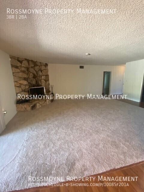 12913 Strathern St - Photo 2 of 18