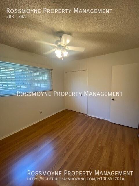 12913 Strathern St - Photo 6 of 18