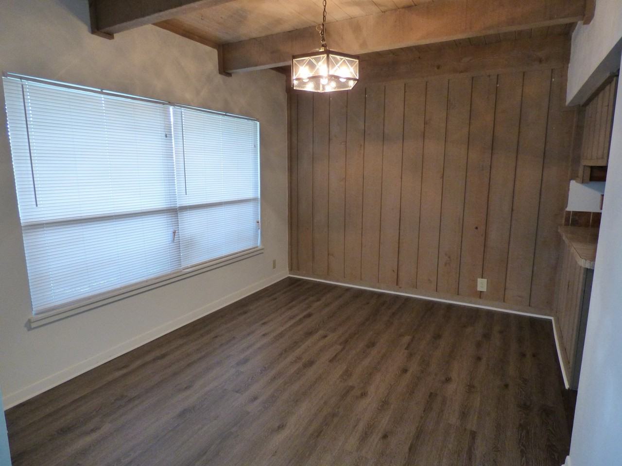 4700 Jasmine Creek Ln - Photo 2 of 12