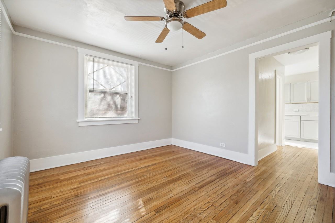 1212 N Corona St #3 - Photo 3 of 10