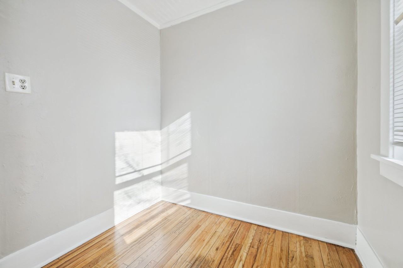 1212 N Corona St #3 - Photo 6 of 10