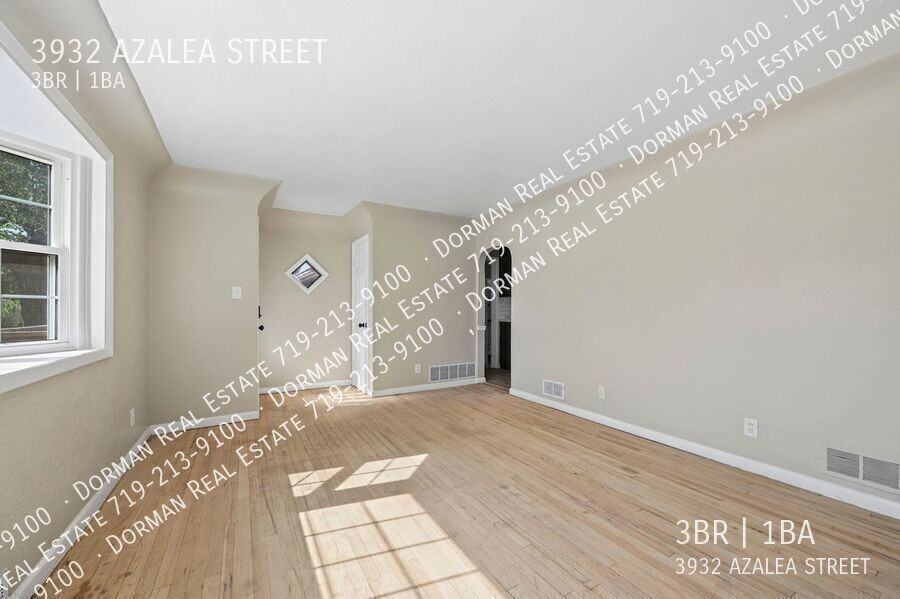 3932 Azalea St - Photo 6 of 18