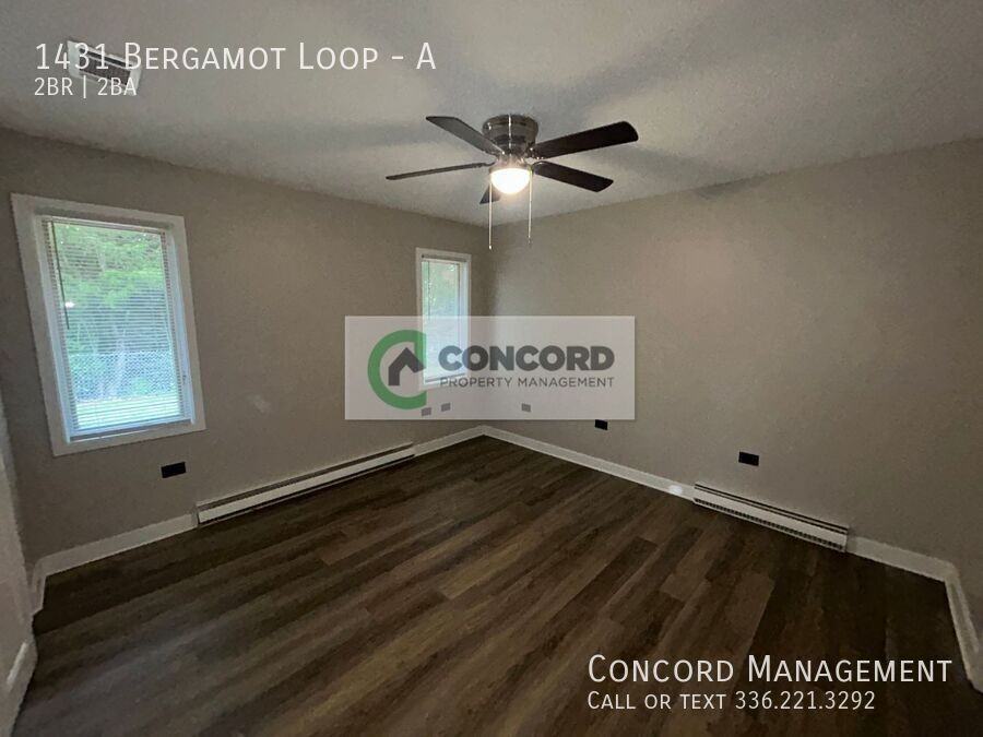 1431 Bergamot Loop #A - Photo 5 of 14