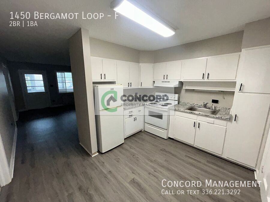 1450 Bergamot Loop #F - Photo 6 of 9