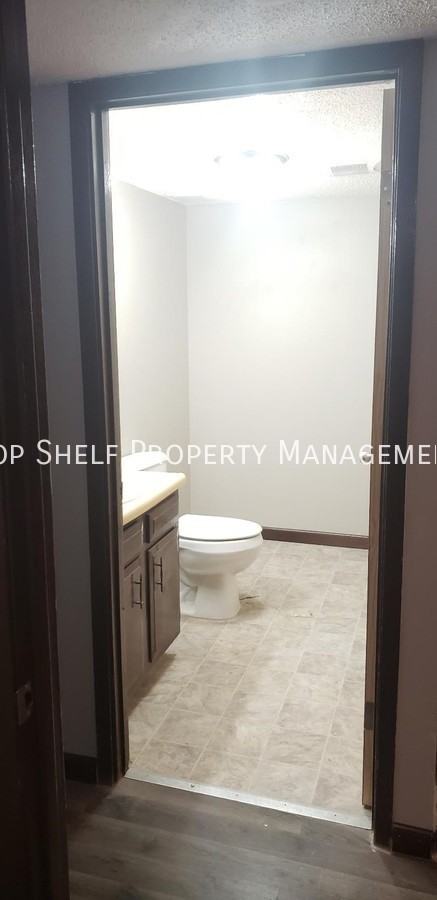 1328 Williams St - Photo 5 of 16