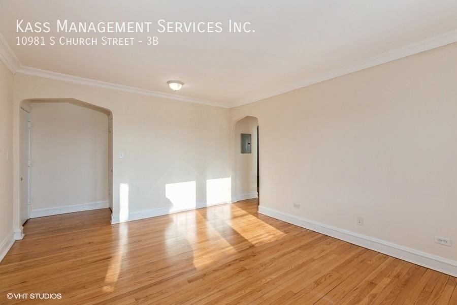 10981 S Church St #3B - Photo 5 of 9