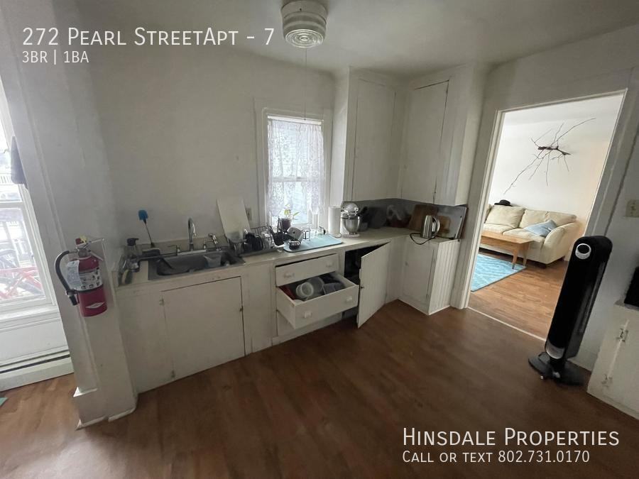 272 Pearl St #7 - Photo 7 of 8