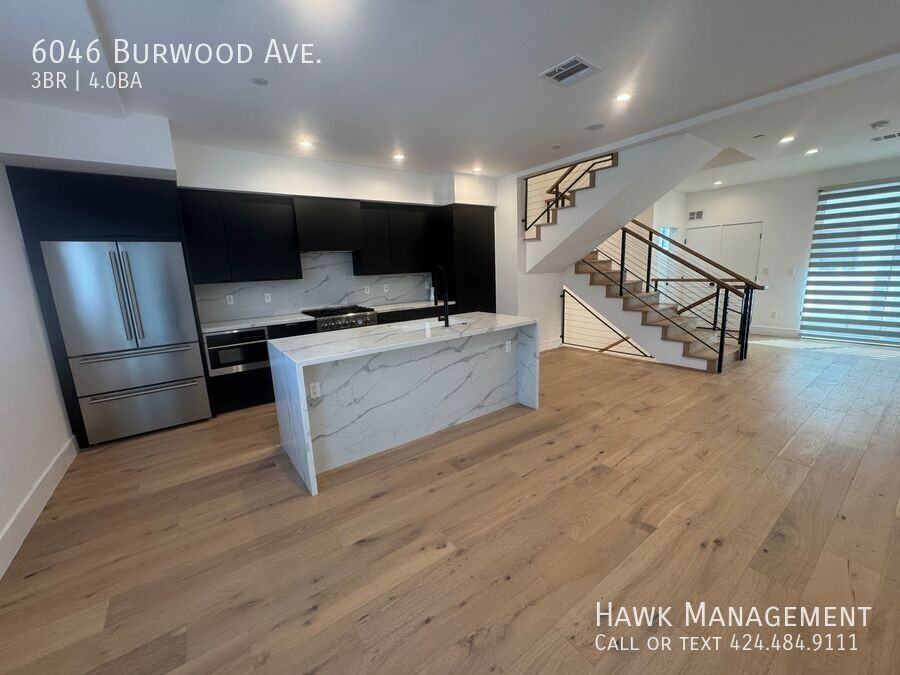 6046 Burwood Ave - Photo 4 of 21