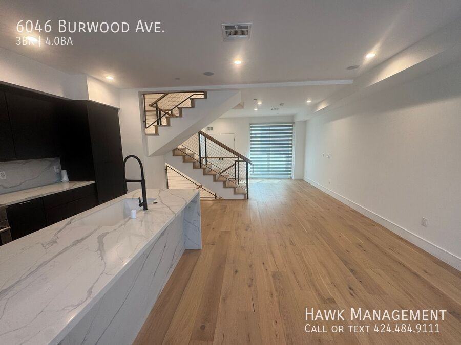 6046 Burwood Ave - Photo 6 of 21