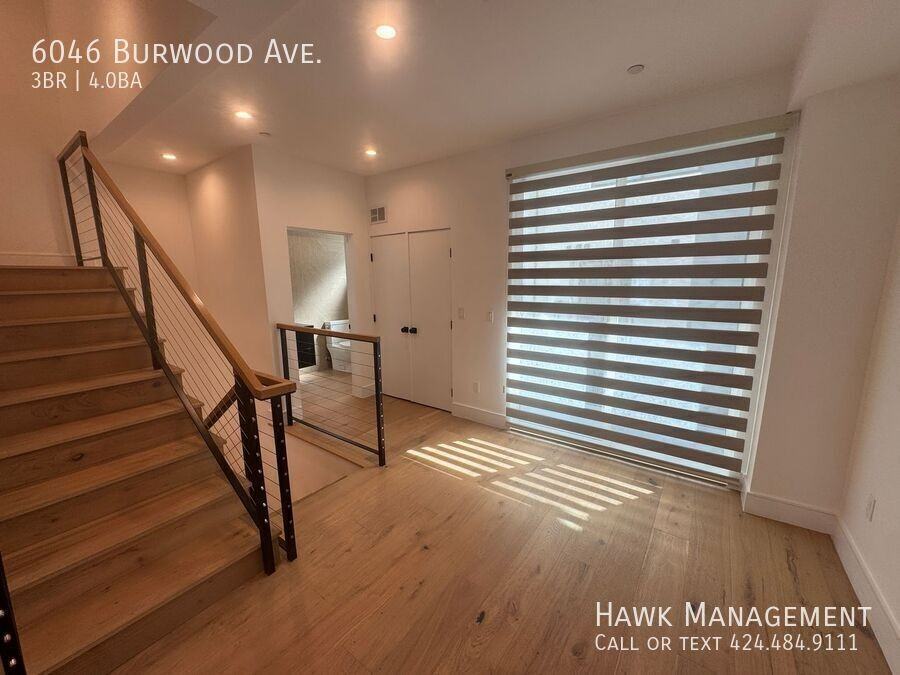 6046 Burwood Ave - Photo 7 of 21