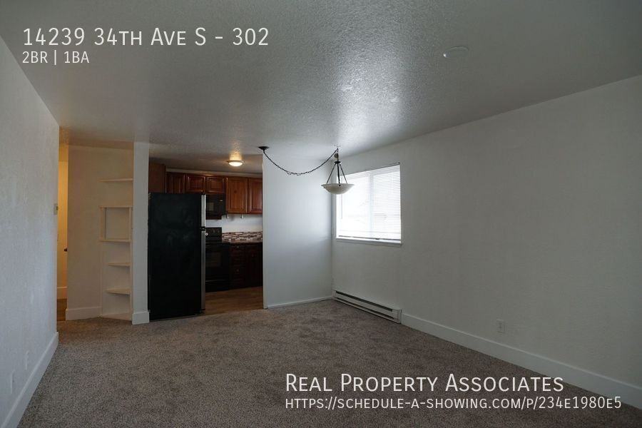 14239 34th Ave S #302 - Photo 5 of 16