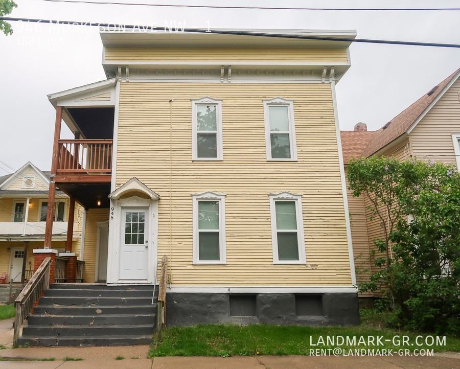 946 Muskegon Ave Nw #1 - Photo 2 of 19