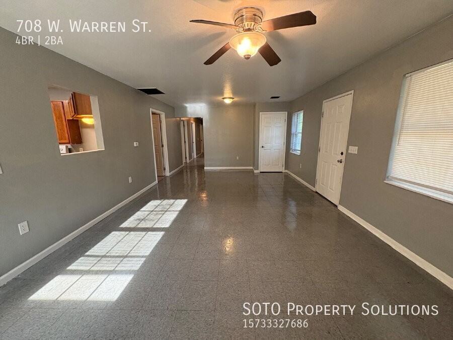 708 Warren St - Photo 3 of 18