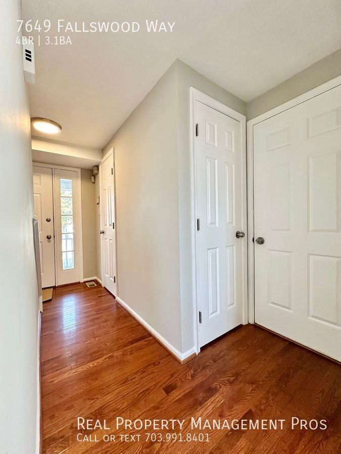 7649 Fallswood Way - Photo 6 of 42