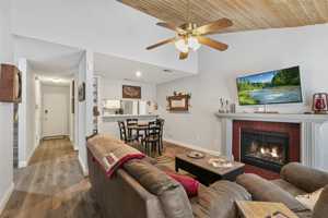 featured image of 1501 Stallings Dr