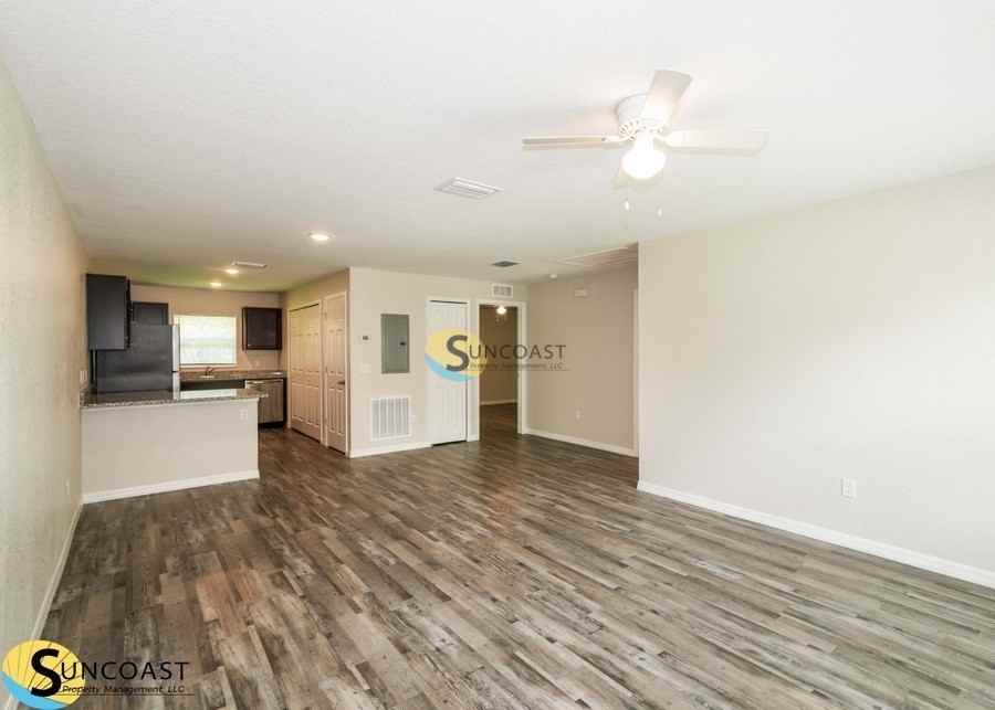 9137 N Mendoza Way - Photo 3 of 15