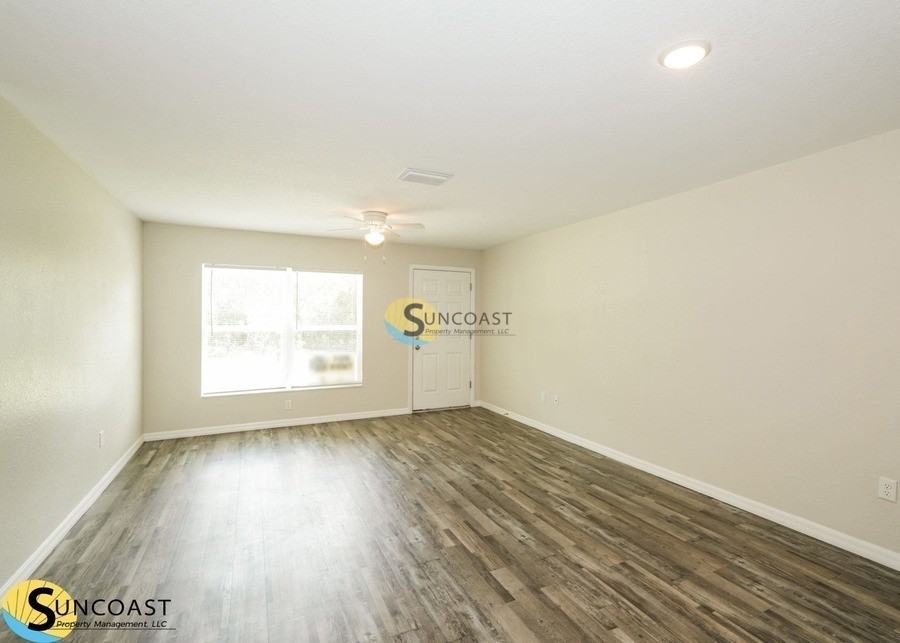 9137 N Mendoza Way - Photo 5 of 15