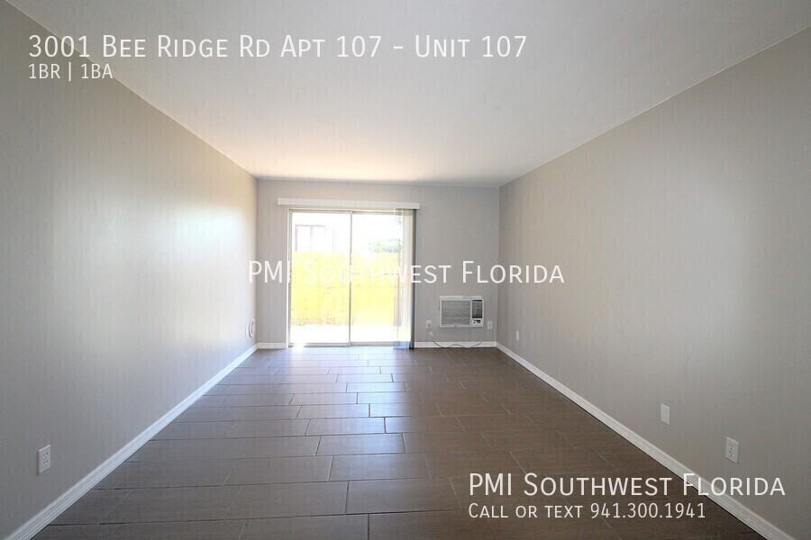 3001 Bee Ridge Rd Apt 107 #107 - Photo 6 of 22